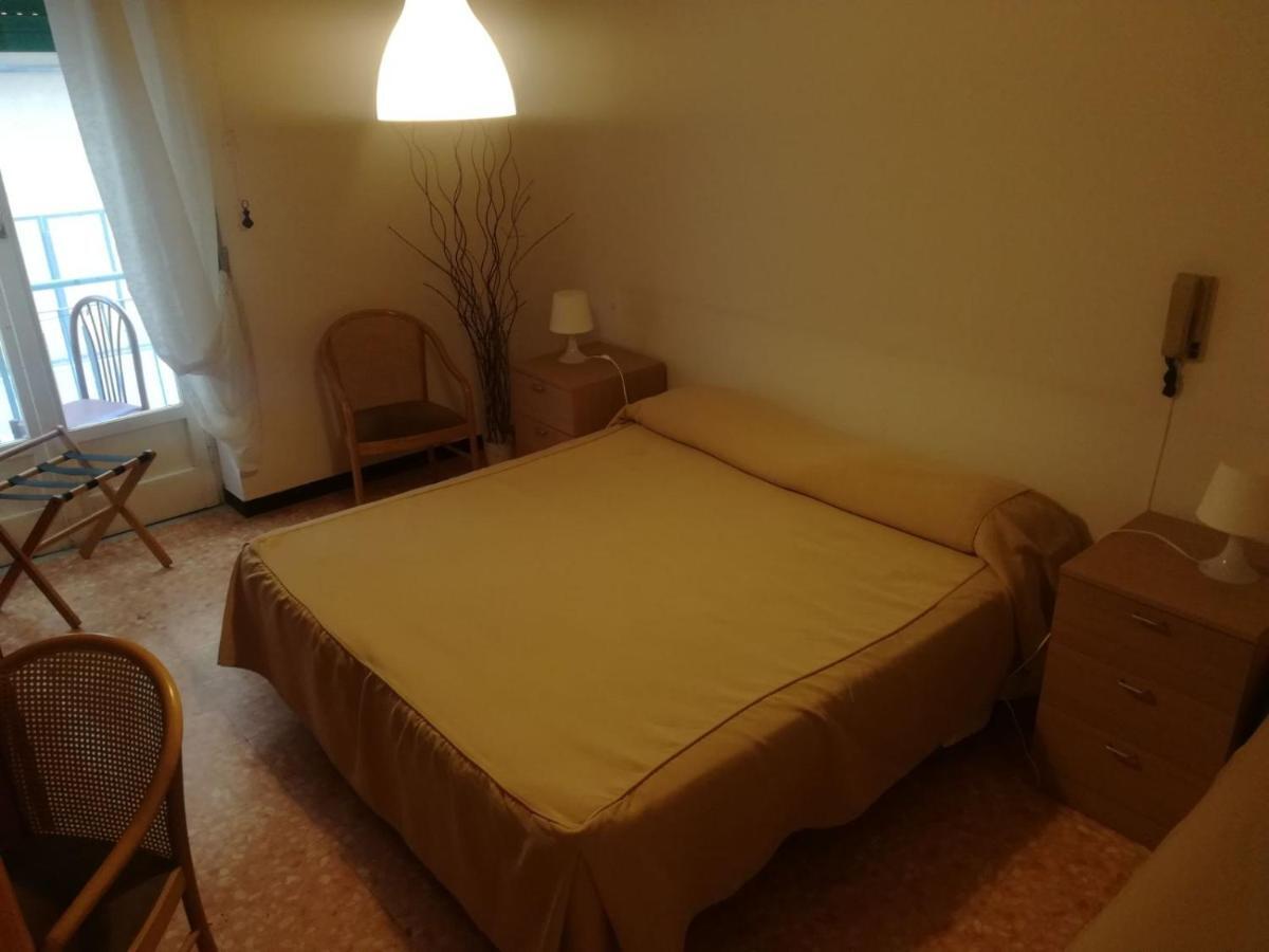 Hotel Olimpia Alassio Cameră foto